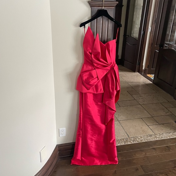 Lucian Matis Dress - Picture 10 of 17